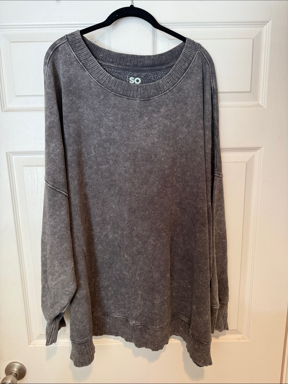 SO Vintage Wash Charcoal Crew Sweatshirt